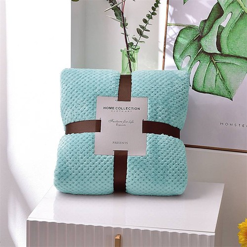 Large travel over throw waffle - large,
