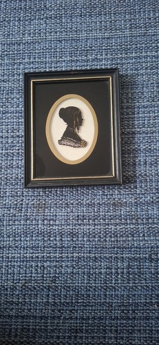 Silhouettes enid linder - by,