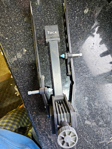 Tacx wheel truing stand - ,