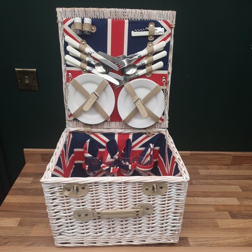 Wicker picnic hamper for - picnic,