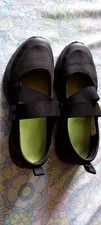 Vionic 'Mary Jane' black comfort shoes. Size 5. Very good condition