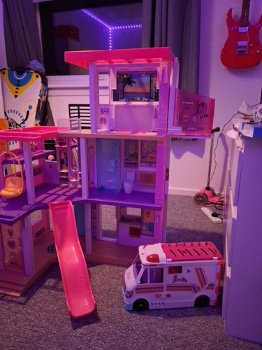 Barbie dream house - barbie,
