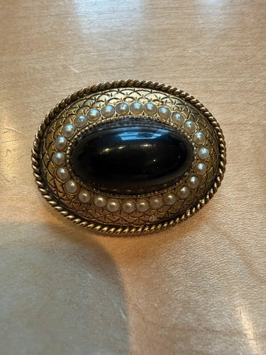 Elegant vintage jewelcraft - vintage,
