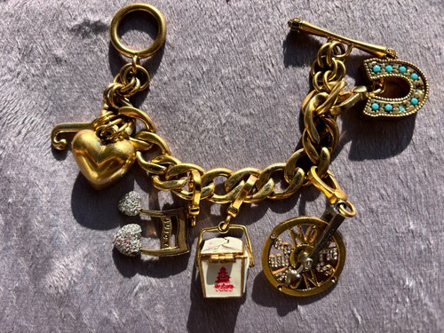 Y2k rare juicy couture charm - rare,