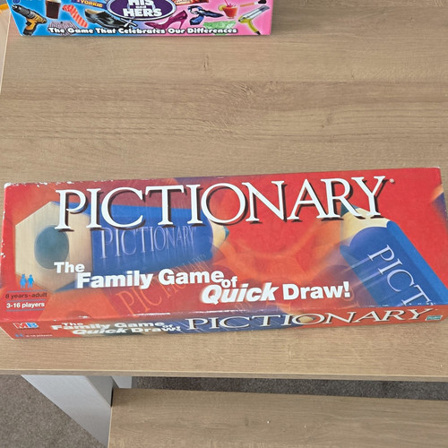 Hasbro pictionary drawing - hasbro,