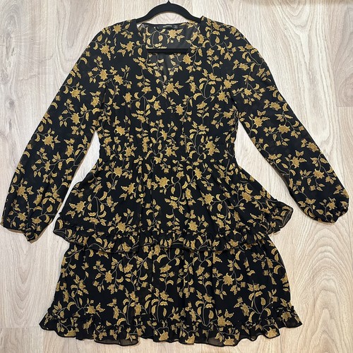 Women neck tiered - tiered, floral