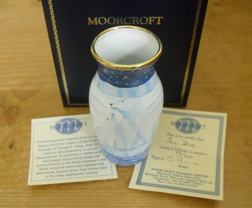 Boxed ltd moorcroft enamels - ltd,