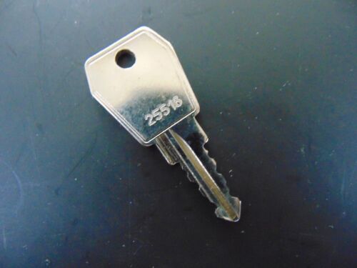 Original kamei replacement key - original,
