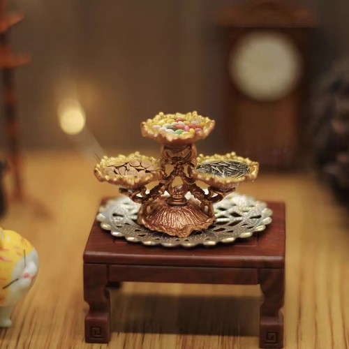Scale dolls house - 1:12,