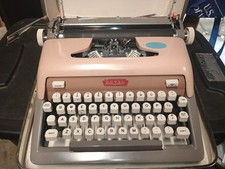 Vintage Royal Manual