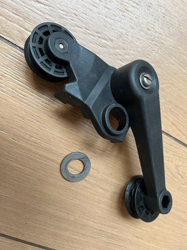 Chain tensioner derailleur - chain,