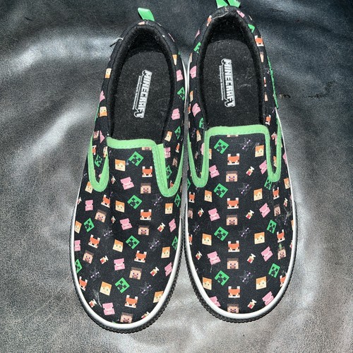 Boys youth size 5 - boys,
