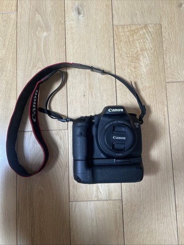 Canon mk1 dslr camera - 7d, with