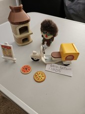 Sylvanian Families Hedgehog Figure Pizza Delivery Moped Oven Pizzas Bundle