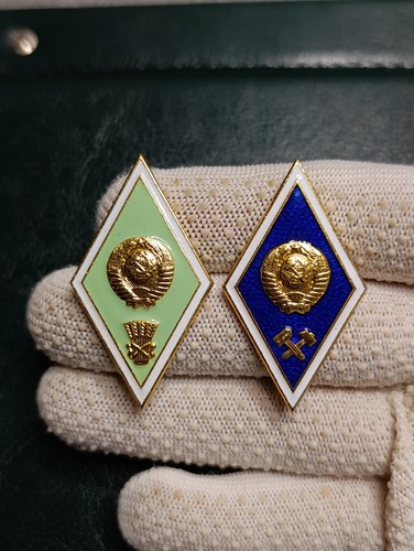 Badge graduation from the - graduation,