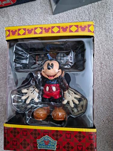 Disney traditions mickey - traditions,