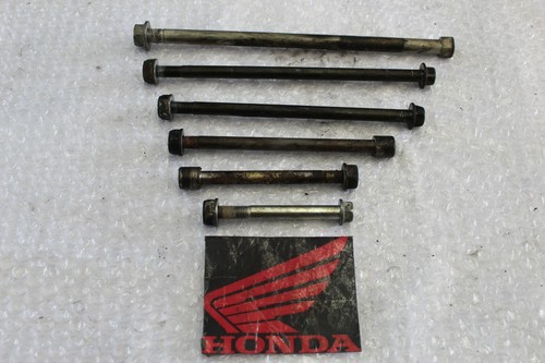 Axle thru wheel - axle,