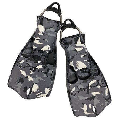 Open rear adjustable fins - open,,
