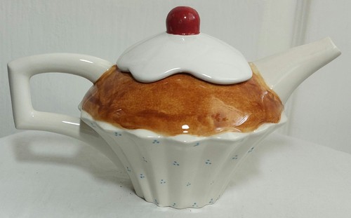 Swineside cupcake shaped - cupcake,