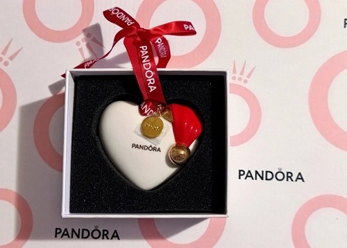 Pandora 2025 white - 2025, heart