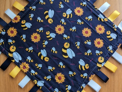 Navy blue bumblebee taggy - navy,