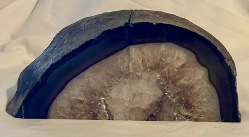 Polished agate crystal quartz - polished,