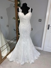 Veromia Sample Wedding Dress Size 8