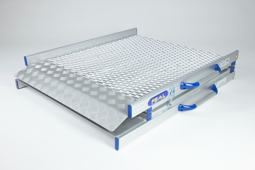 Folding van ramp - van,