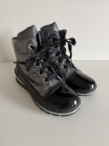 Ladies size caprice - 6,