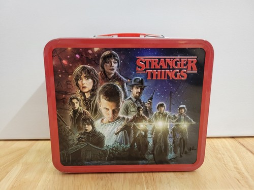 Stranger things metal lunchbox - stranger,
