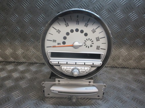 2008 mini hatchback - hatchback, one