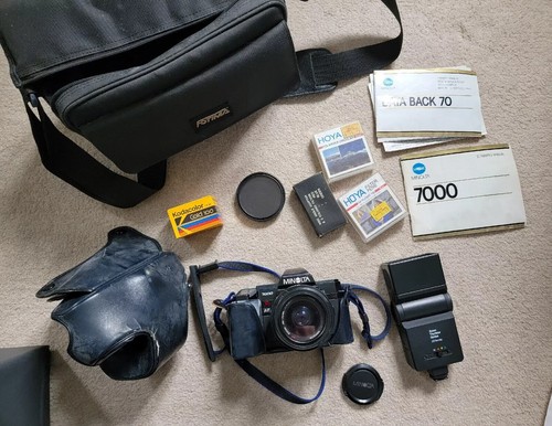 Minolta 7000 data - minolta, 70