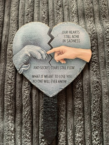 Heart grave memorial stake - heart,