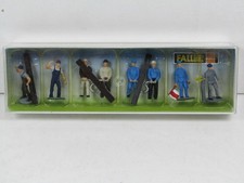 FALLER - TRACKLAYER FIGURE SET