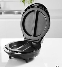 Dual Omelette Maker Electric - Easy Clean Non-Stick Plate 1000w DELIVERED