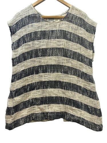 Masai clothing efa shape top - a,