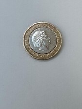 Rare 2013 £2 Two Pound Coin anniversary of the Golden Guinea with minting error.