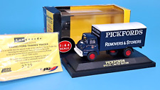 Vanguards VA6003 - Ford Thames Trader Van - Pickfords - Scale 1:64
