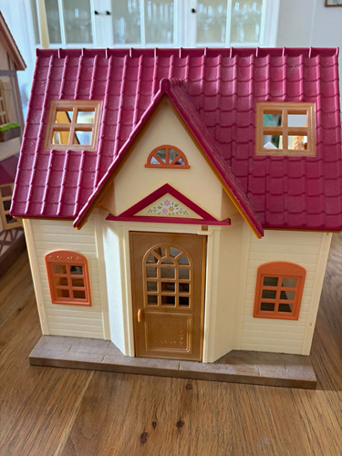 Sylvanian families storey - families, 2
