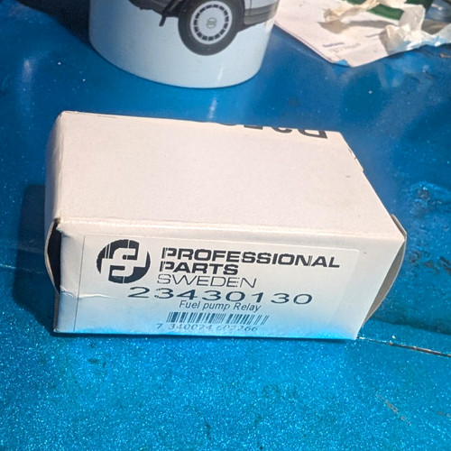 Volvo 240 fuel pump relay - volvo,