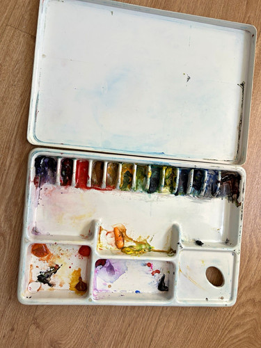 Plastic watercolour paint - plastic,