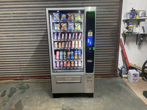 Crane merchant media snacks - merchant,