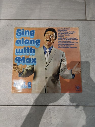 Sing along with max - sing,