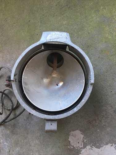 Amazing old vintage industrial - amazing,