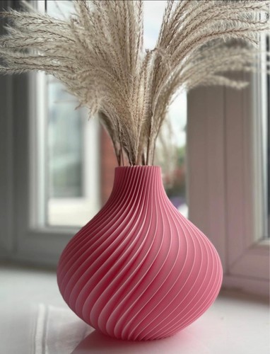Modern ribbed vase sakura - ribbed, pink