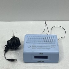 Maxtek 68819 Clock Radio With Manual Alarm FM AM LED Display Tested