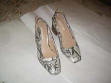 Ladies shoes ‘ DOROTHY