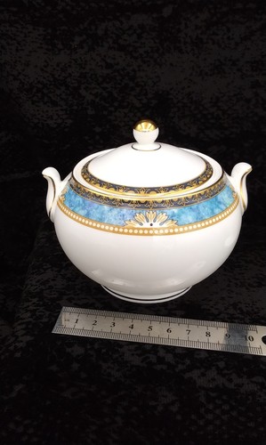 Wedgwood curzon lidded - wedgwood,