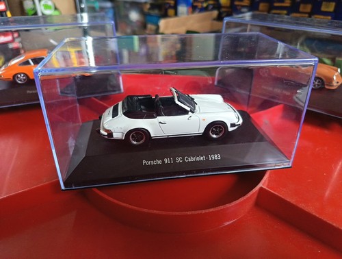 Cased model porsche - e,