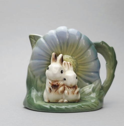 Cute little rabbit jug hornsea - little,